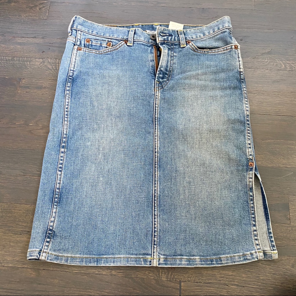 62 Lucky Brand